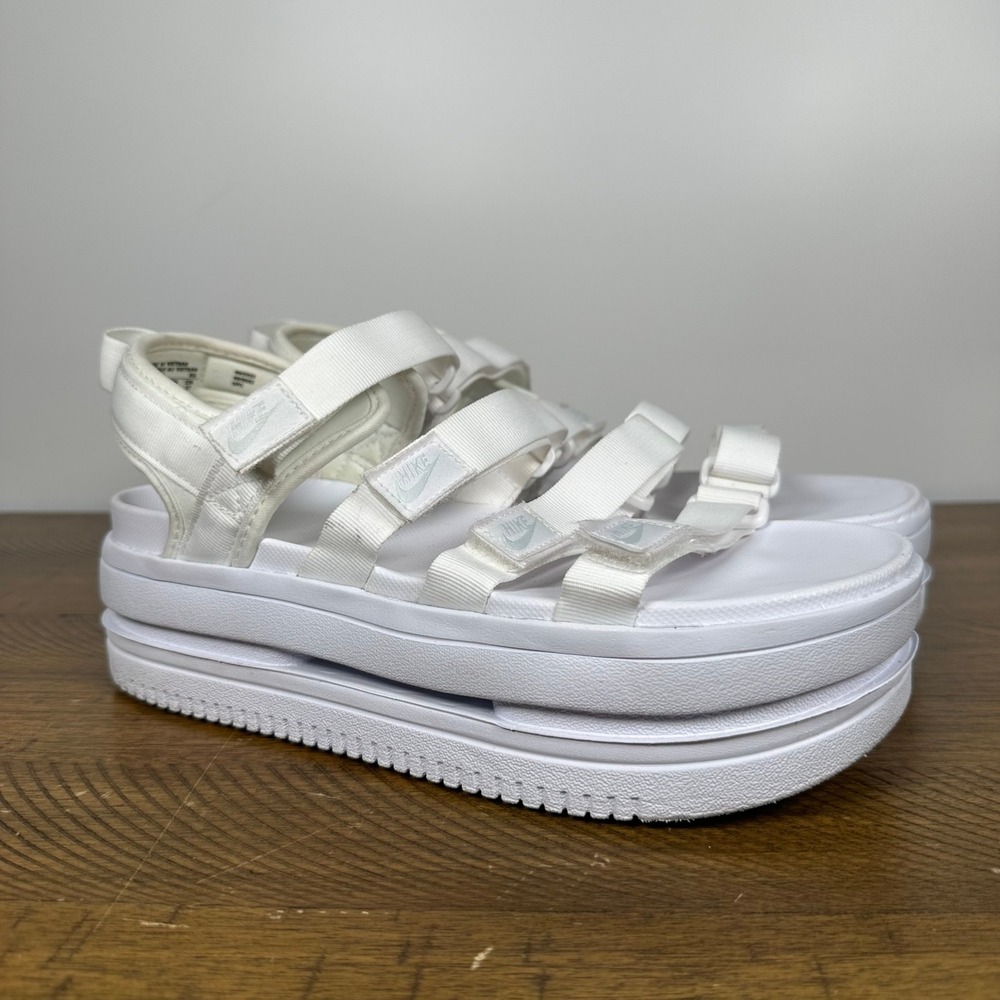 Nike Sandals Womens 10 White Icon Classic Platform Strappy Streetwear